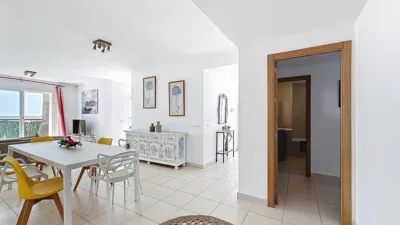 Semi-detached house on Paseo del Mediterráneo photo 17
