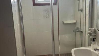 Apartment on Avenida Santiago Puig photo 28