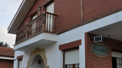 Chalet en calle Samano photo 19