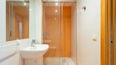 Apartment on Francisco Rabal Street photo 15