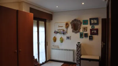Chalet en calle Samano photo 32