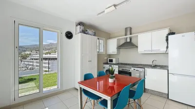 Semi-detached house on Paseo del Mediterráneo photo 19
