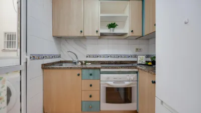 Apartment on Calle de la Loma, 40 photo 15