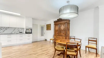 Apartment in Centre photo 11
