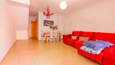 Casa en calle Hispasat photo 4