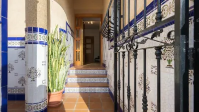 Terraced house on Pablo Neruda Street photo 4