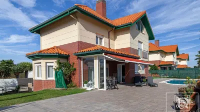Chalet in Barrio de Portio photo 2