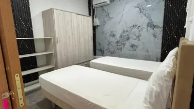 Apartment on Calle del Pintor Zuloaga photo 5