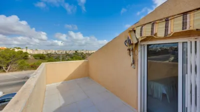 Bungalow for sale on Avenida de Torreblanca, 27 photo 2