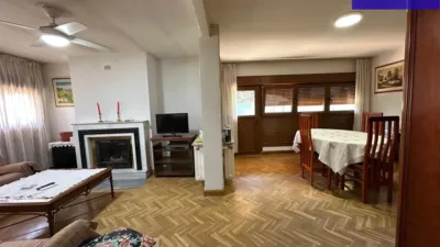 Chalet in La Calabaza photo 12