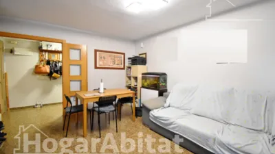 Flat on Ferrocarril d'Alcoi Street photo 11