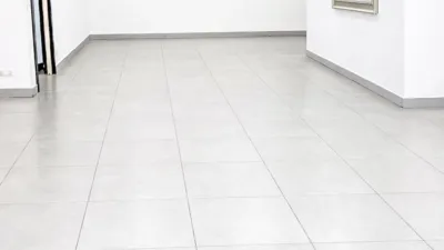 Local comercial en venta en Riazor - los Rosales - Vista 4