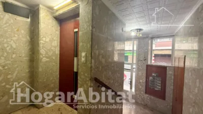 Flat on Ferrocarril d'Alcoi Street photo 38