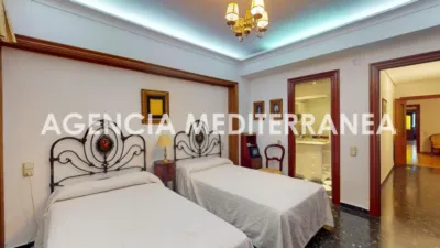 Apartment on Gran Vía del Marqués del Turia photo 20