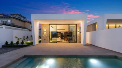 Casa – Torrevieja, Urbanización Los Balcones - Vista 3