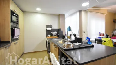 Flat on Ferrocarril d'Alcoi Street photo 8