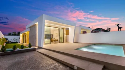 Casa – Torrevieja, Urbanización Los Balcones - Vista 2