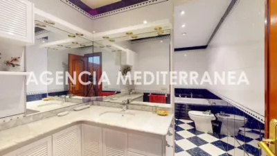 Apartment on Gran Vía del Marqués del Turia photo 25