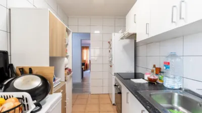 Apartment on Carrer de Can Ferragut photo 6