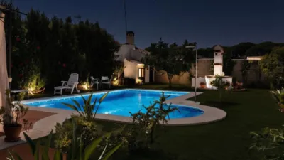 Chalet in Hinojos photo 9