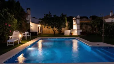 Chalet in Hinojos photo 2