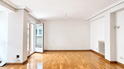 Flat on Calle de Alfonso VIII, 1 photo 2