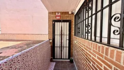 Apartment in Bus Station photo 25