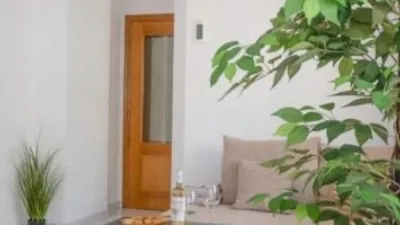Apartment in Bus Station photo 9