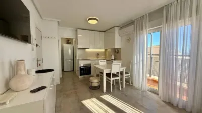 Pis – Torrevieja, Urbanización Calas Blancas - Vista 2