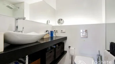 Apartment on Avenida del Primat Reig photo 20