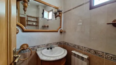 Semi-detached house on Calle de Jenaro Núñez photo 20