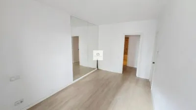 Apartment on Calle Mauricio Legendre, 16 photo 5