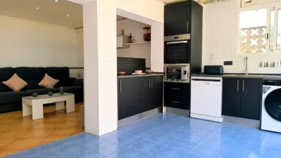 Flat on Carrer del Bonaire photo 11