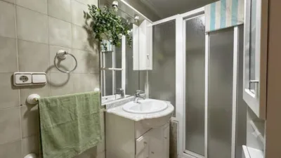 Apartment on Luis Llorente Street photo 8