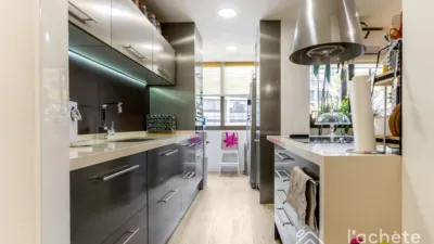 Apartment on Avenida del Primat Reig photo 6