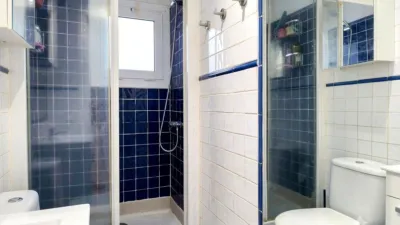 Flat on Carrer del Bonaire photo 10