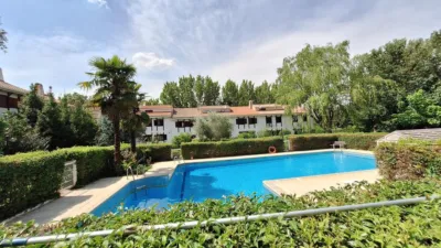 Semi-detached house on Calle de Jenaro Núñez photo 9