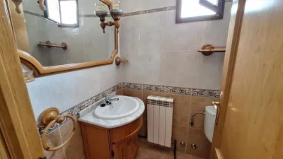 Semi-detached house on Calle de Jenaro Núñez photo 22