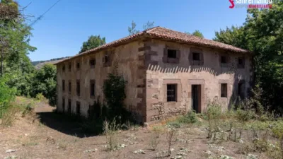 Rustic house on Calle Santiurde de Reinosa photo 27