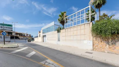 Chalet on Calle Pinar photo 3