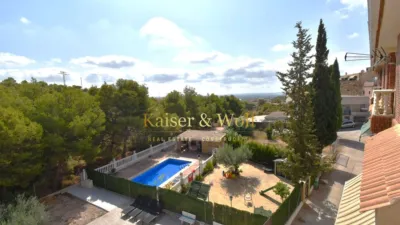Terraced house on Carrer de Sendra photo 40