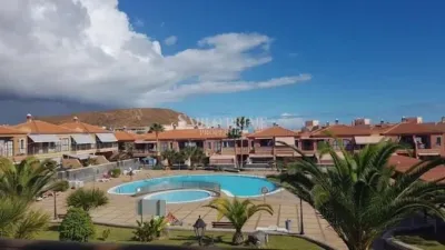Flat on Calle Eneas photo 3