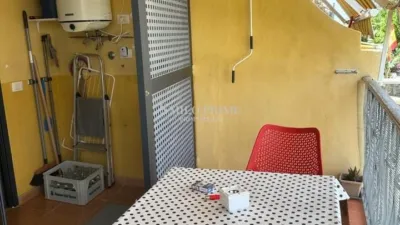 Flat on Calle Eneas photo 4