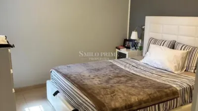 Flat on Calle Eneas photo 18