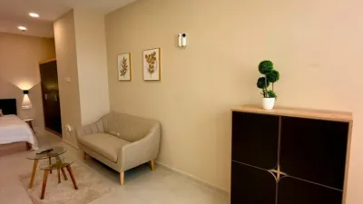 Studio in Calle de Hércules photo 6