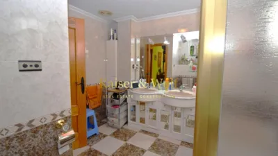 Terraced house on Carrer de Sendra photo 24