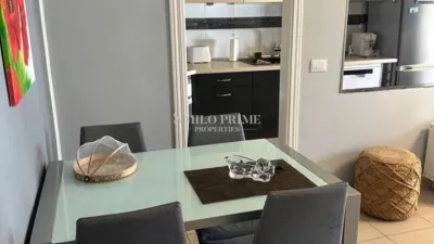 Flat on Calle Eneas photo 8