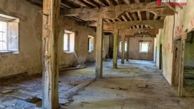 Rustic house on Calle Santiurde de Reinosa photo 19
