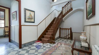 Semi-detached house on Carrer de Victorio Luzuriaga photo 22