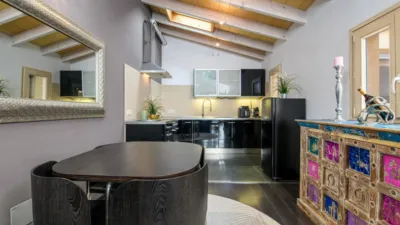 Attic in Carrer de Can Vatlori photo 9